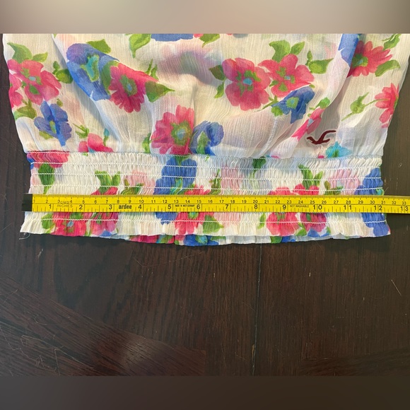 Hollister Floral Semi-Transparent Blouse - Picture 5 of 6